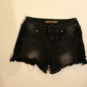 Vigoss black twill shorts frayed hem